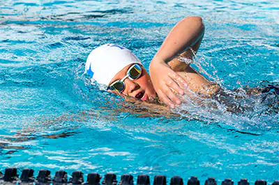 Leçons de natation enfants